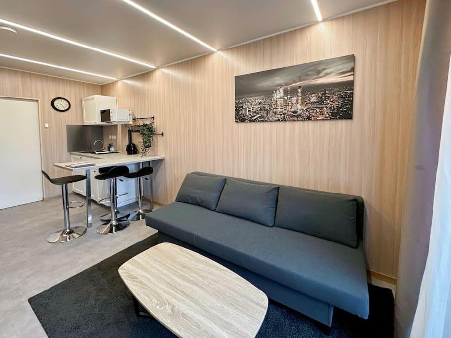 Coutevroult Tiny House Pour 4 A Disneyland Paris מראה חיצוני תמונה