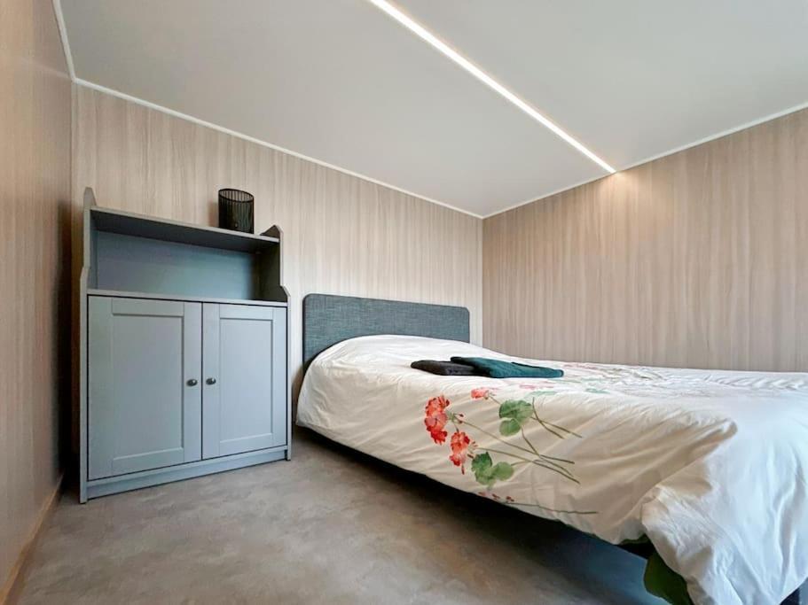 Coutevroult Tiny House Pour 4 A Disneyland Paris מראה חיצוני תמונה